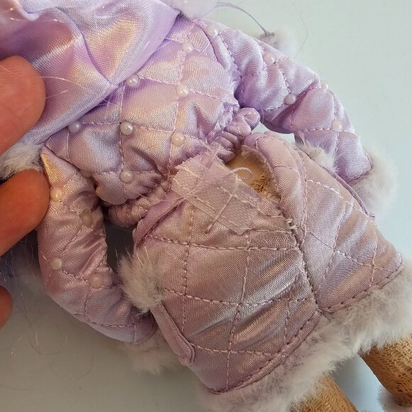 MGA Entertainment Rainbow High Winter Break Violet Willow Doll w/ Outfit 10.5" - Picture 12 of 12